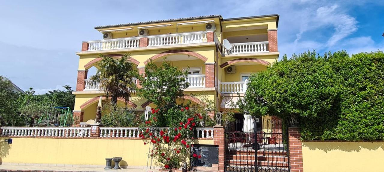 Bed & Breakfast Barbara Novi Vinodolski Eksteriør billede