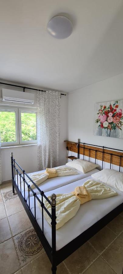 Bed & Breakfast Barbara Novi Vinodolski Eksteriør billede